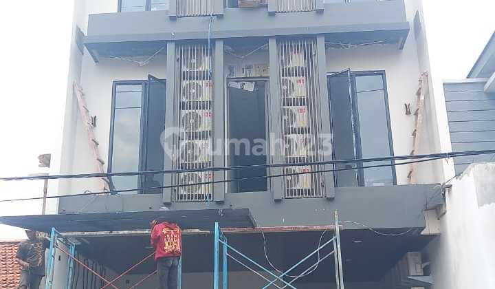 For Sale. New Boarding House Fully Furnished Only 50m From Jemursari Main Road For Sale. New Boarding House Fully Furnished Only 50m From Jemursari Main Road