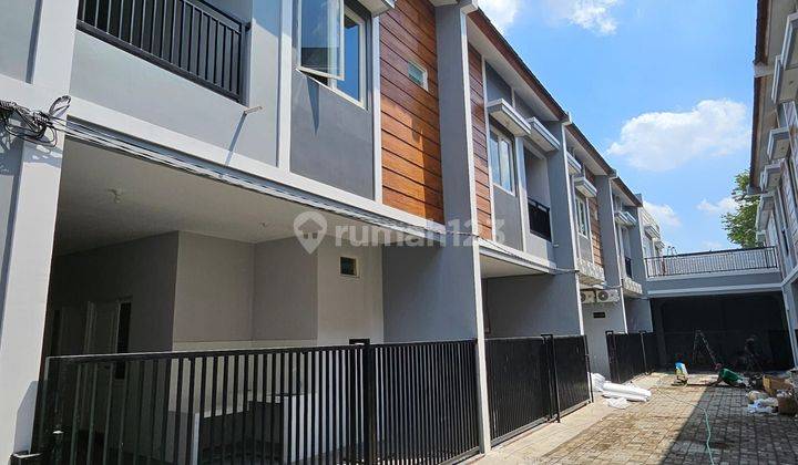 Jual Ruang Usaha Rumah Kos Baru Termurah Di Ketintang 2