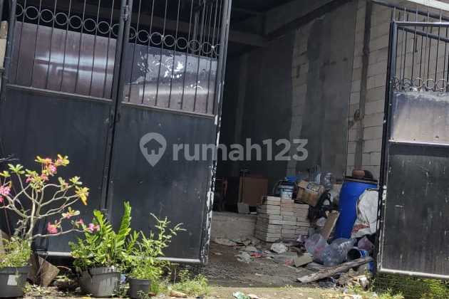 Rumah Kos 8 Pintu Siap Cuan