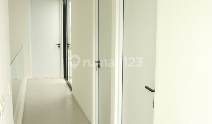 Jual Rumah Baru Siap Huni Di Dian Istana Graha Family Wiyung 2