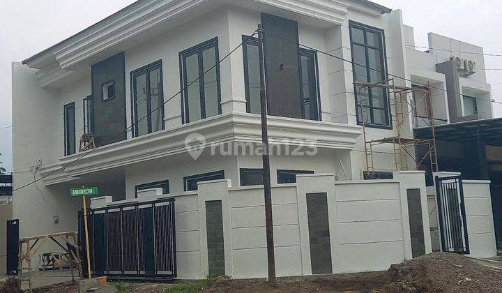 Langsung Dibeli Yuk Rumah Mewah American Style Jemursari 1