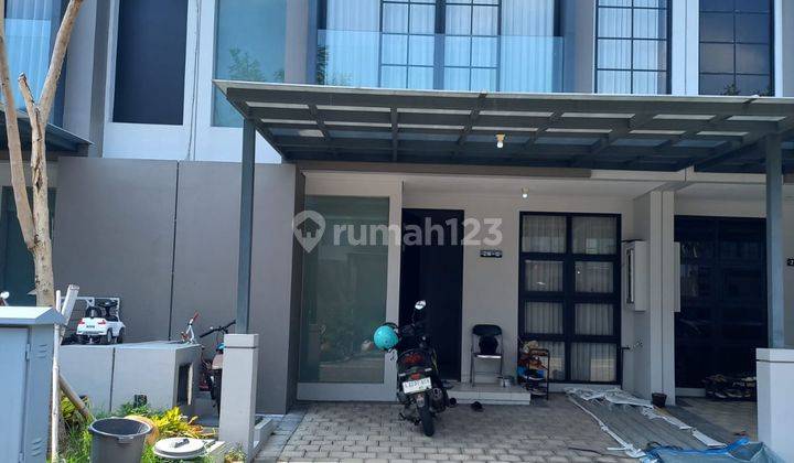 Jual Rumah Bagus HGB - Hak Guna Bangun di suva diva, Pakuwon City 1