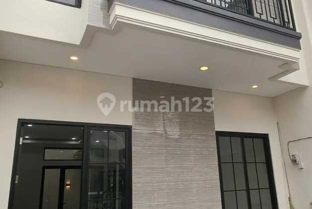 New House Ready for Occupancy for Sale at Mentari Beach Kenjeran 2