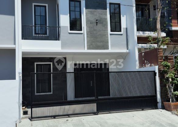 Jual Rumah Baru Di Galaxy Bumi Permai Semolowaru Surabaya Timur 2