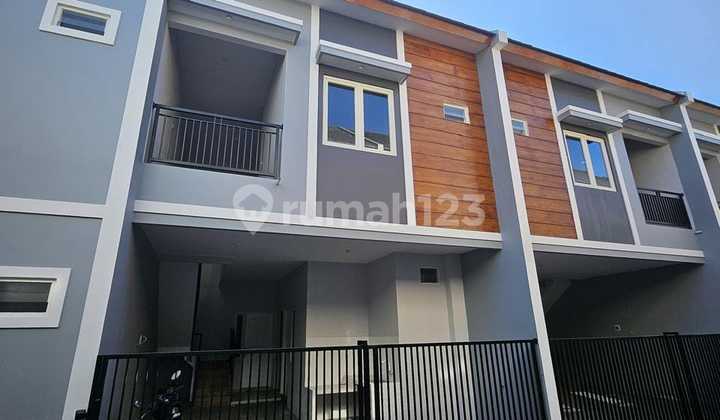 Come on, Buy Directly a New Boarding House in Kutisari Siwalankerto Come on, Buy Directly a New Boarding House in Kutisari Siwalankerto