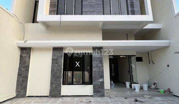 Jual Rumah Baru Shm Di Green Lake Wonorejo Rungkut 1