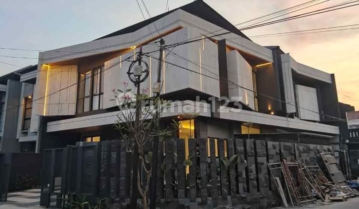 Sell New Luxury House In Manyar Indah Kertajaya East Surabaya. Sell New Luxury House In Manyar Indah Kertajaya East Surabaya.