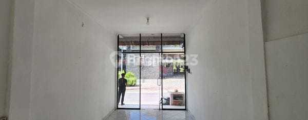 For Rent Strategic Shop House - Jl. Nakula Seminyak, KutaPrime Location for Business & Tourism in Bali 2