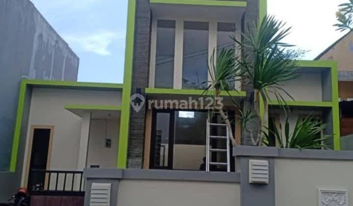 Rumah Dijual Bagus Terawat Di Kori Nuansa 
taman Griya 1