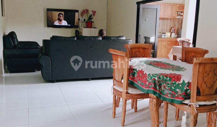 Rumah Bagus Full Furnish Strategis di Jimbaran Bali 2