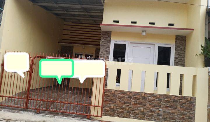 Rumah di Taman Harapan Baru, Bekasi.