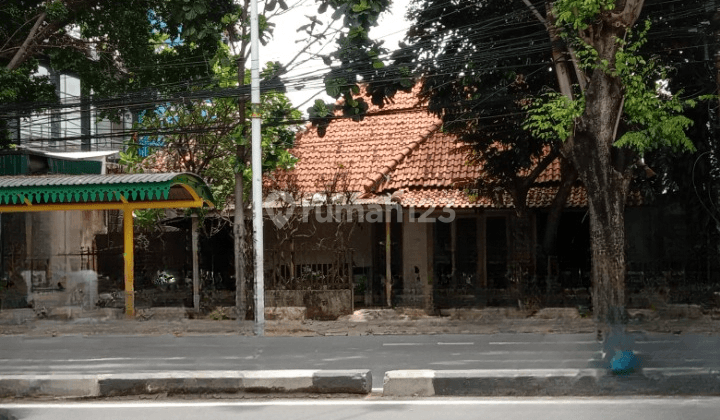 Rumah siap huni cocok untuk usaha  10,5 M nego Jakarta timur  2