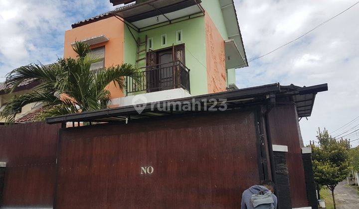 Dijual Rumah Bagus Lantai 2 Murah With Pool 1