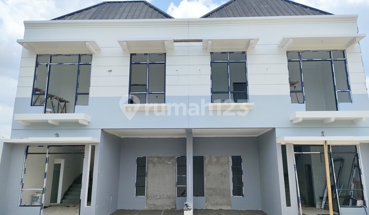 TOP SALE! RUMAH 2 Lantai di Cibubur Dp 0% Deket tol 1