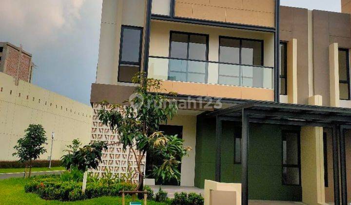 Rumah Siap Huni Posisi Hook Tipe Premium di Carson Gading Serpong 1