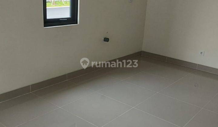 Disewakan Rumah Attic House Posisi Hook di Cluster Leonora 2