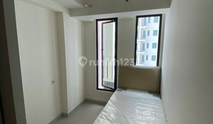 Apartemen Murah Siap Huni Lantai 7 di Osaka Riverview Pik 2 2