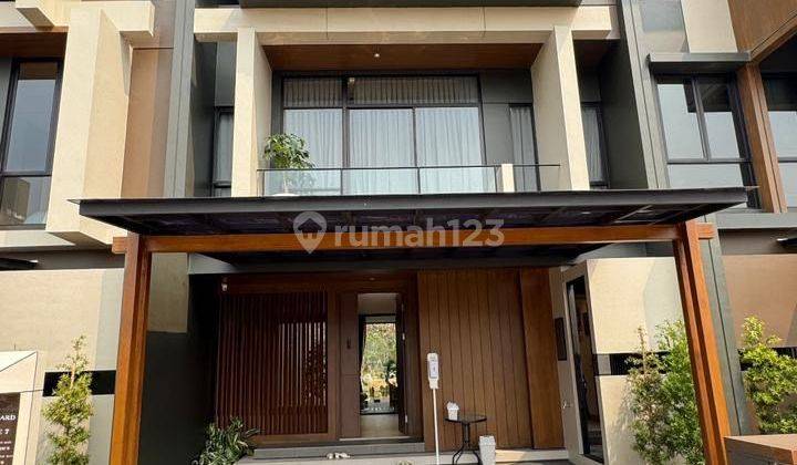 Rumah 3 Lantai Full Marmer @ Wynyard Hiera Bsd City 1