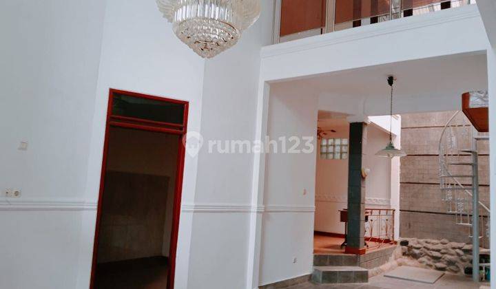 Rumah Siap Huni 2 Lantai Di Bandung  Timur 2