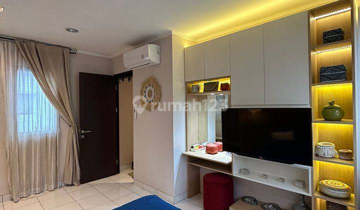 Rumah Cantik Furnished Dan Siap Bawa Koper Saja 1