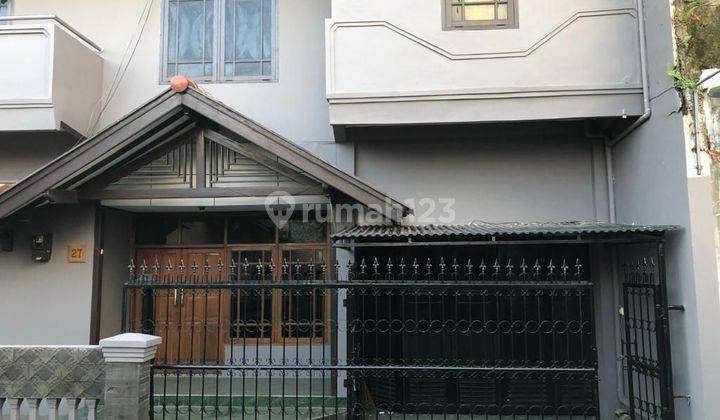 Rumah 2 Lantai terawat di Antapani  2