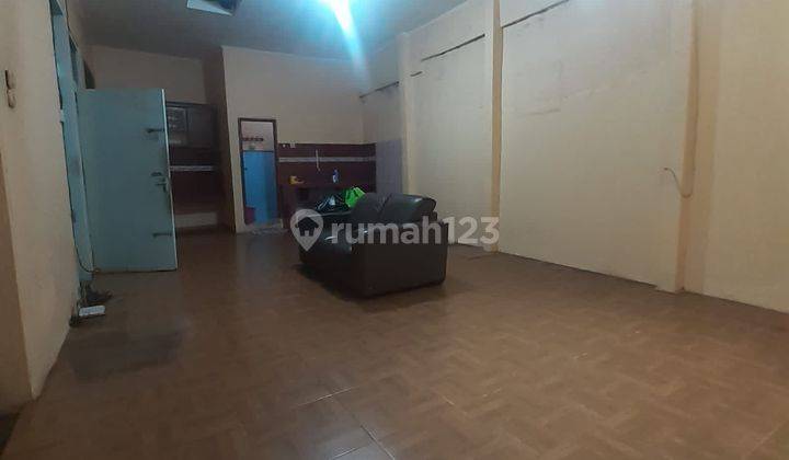 Dijual rumah bangunan 1 lantai dengan lokasi strategis di sayap jl Otista, SHM, hadap Timur  1