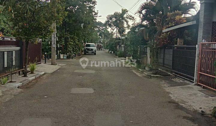 Dijual rumah terawat dalam komplek dengan lokasi strategis dan nyaman dihuni di Bandung Timur 2