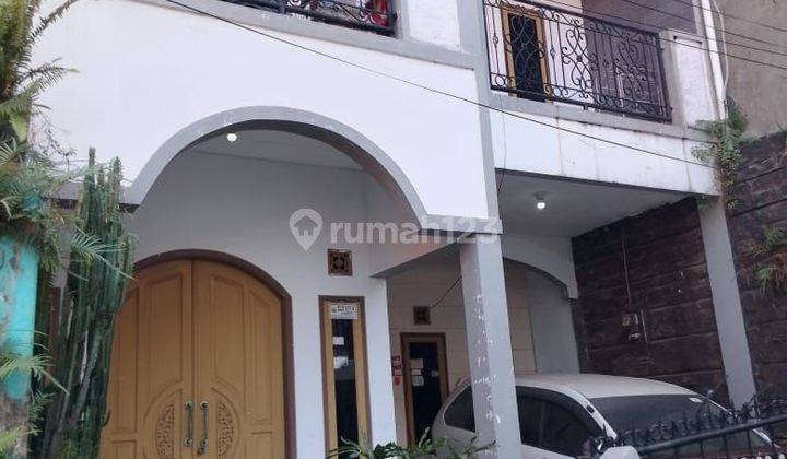 Rumah dua lantai siap huni hadap Selatan di Cimahi  2