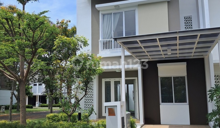 Affordable Hook House Semi Furnished In Summarecon Bandung