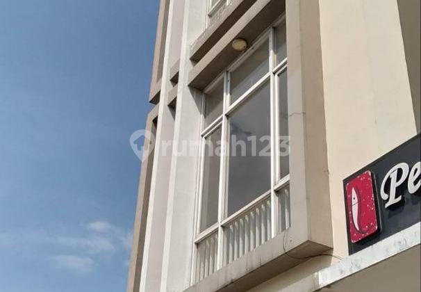 4-Story Shop House Suitable for Office in Bojongsoang 4-Story Shop House Suitable for Office in Bojongsoang