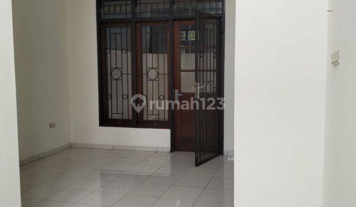 Disewakan Rumah Sudah Renovasi di Kemang Pratama Bekasi 12