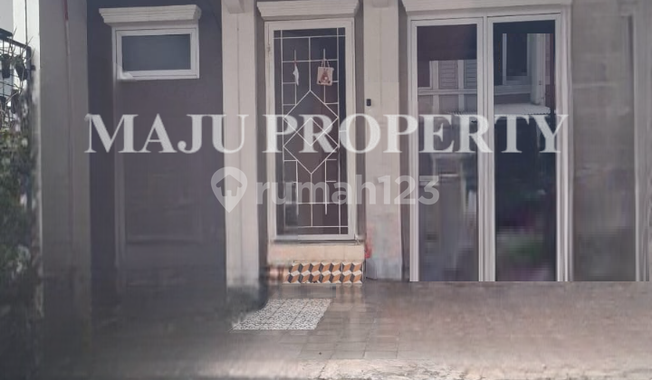 Rumah Jual Bagus, Furnished, di Kota Wisata 2