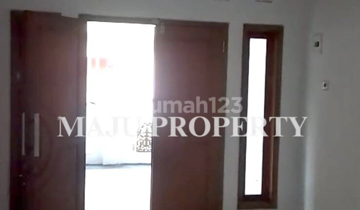 Ready-to-Occupy House in Villa Nusa Indah, Negotiable
