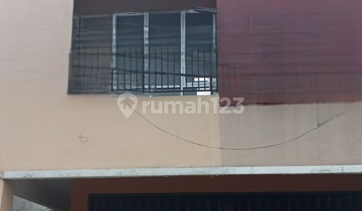 Good Rented Shop House in Griya Bukit Jaya, Ready to Use 1