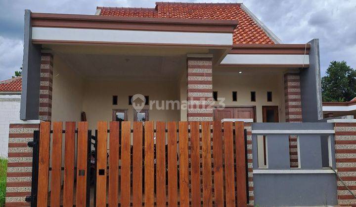 rumah modern dekat akses tol nyaman bebas banjir 2