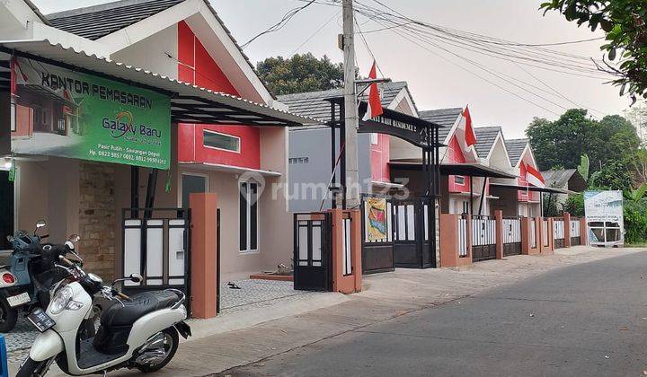 Rumah Dijual Ready Pinggir Jalan Utama Dekat Stasiun 2