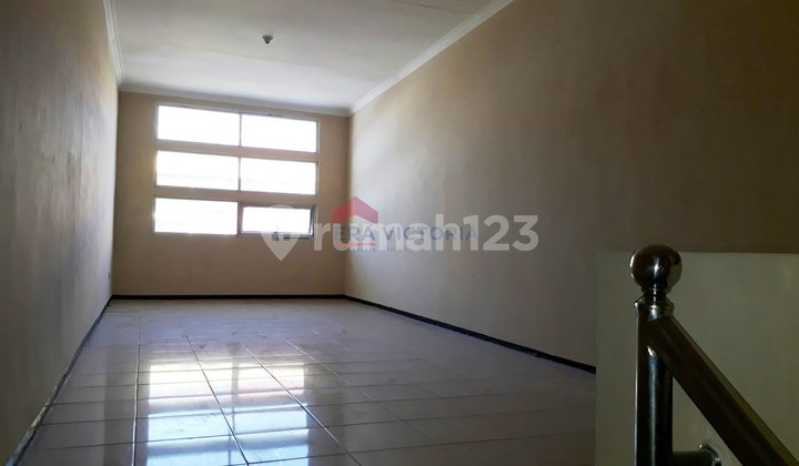 Ready-to-Use Shophouse 2