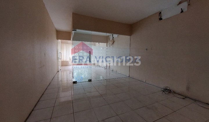 Ready-to-Use Shop House 2