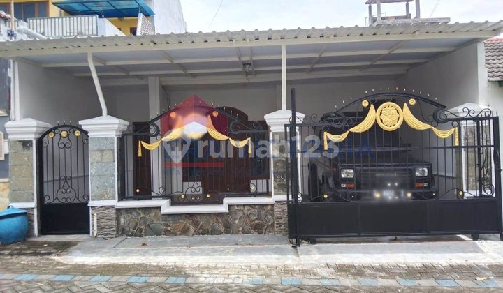 Nice House Ready to Occupy in Student Area