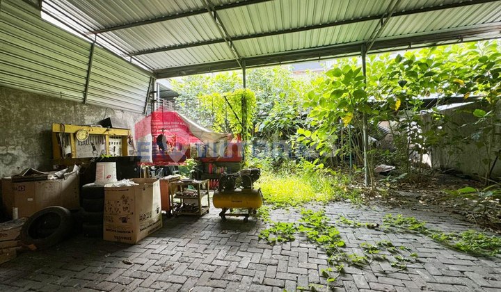 Ready-to-Use and Strategic Warehouse Ready-to-Use and Strategic Warehouse