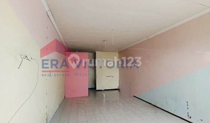 Strategic Shop House Ready for Use 2