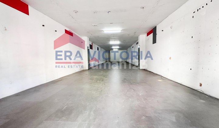 Ready-to-Use Rented Shop House 2