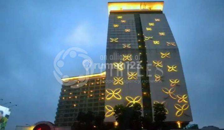 Apartement La Grande Nyaman di Tengah Kota 4