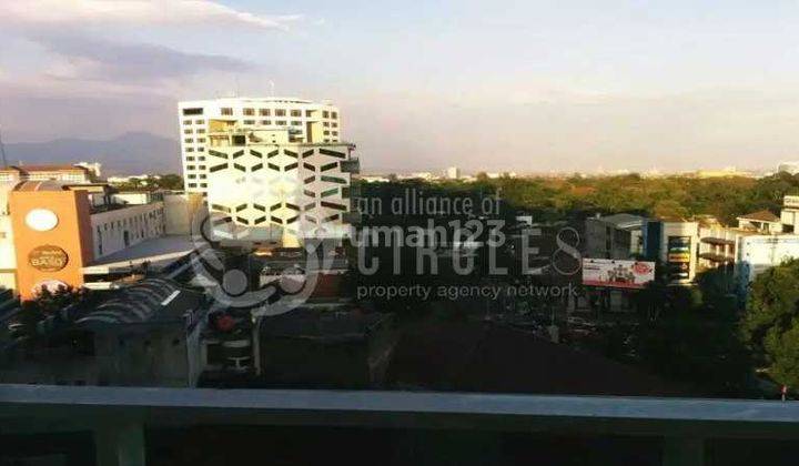 Apartement La Grande Nyaman di Tengah Kota 6