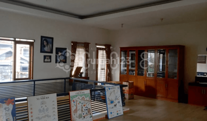 Dijual Rumah 2 Lantai Unfurnished di Sariwangi, Bandung 1