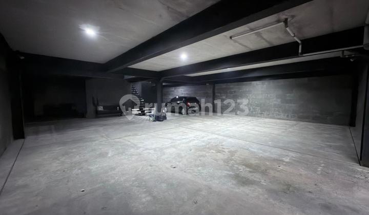 For Sale Beautiful Super Spacious House in Sarijadi Bandung 2