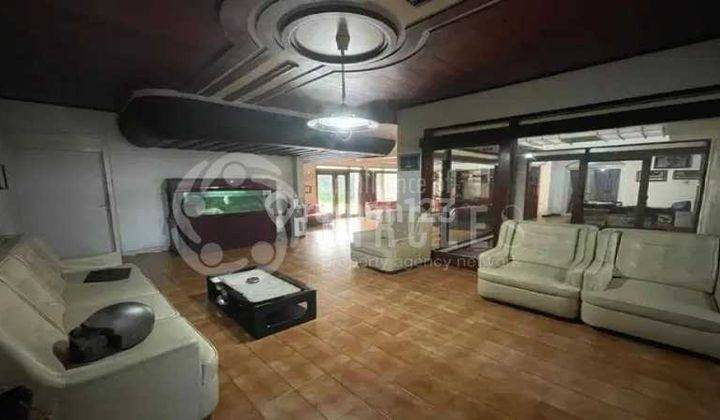 Rumah 2 Lantai Bagus Unfurnished SHM di Buah Batu, Bandung 1