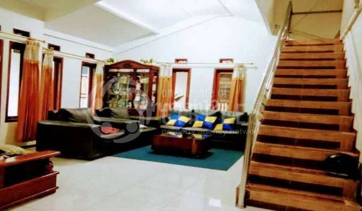 Rumah 2 Lantai Bagus Unfurnished HGB di Gunung Batu, Bandung 1