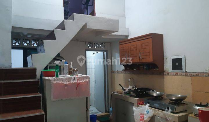 Rumah Bagus Unfurnished SHM di Komplek Pharmindo, Bandung 2