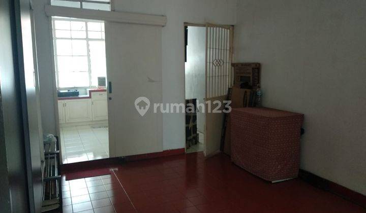 Rumah Kontrakan Bagus Semi Furnished SHM di Palesiran, Bandung 2